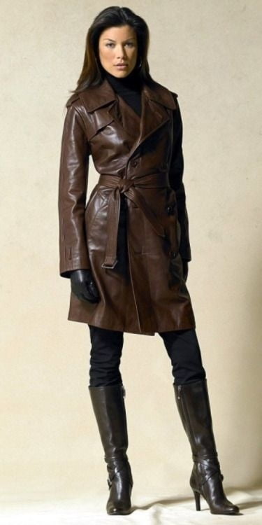 Manteau en cuir brun 3 - par redbull18
 #102124500