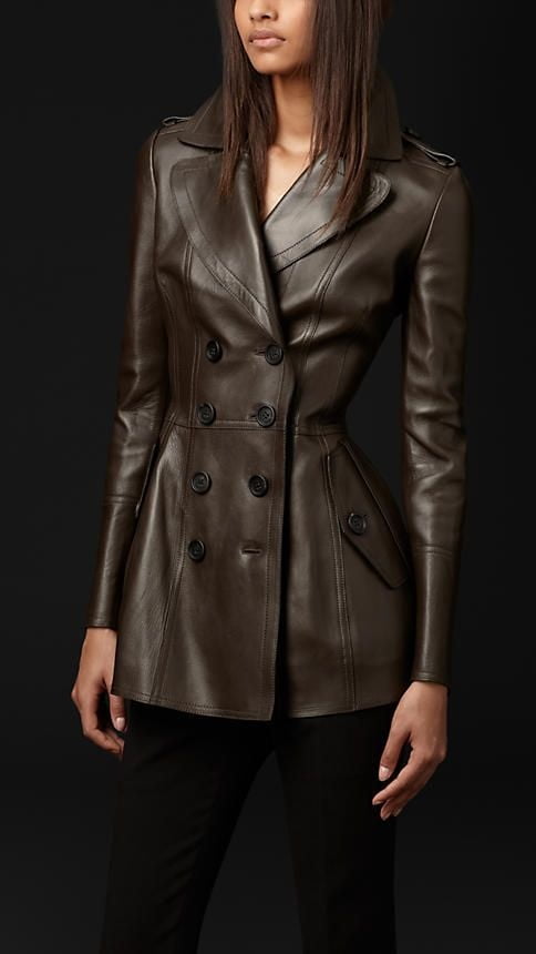 Manteau en cuir brun 3 - par redbull18
 #102124640