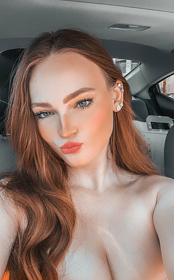 Lindsay Lohann nude #109518289