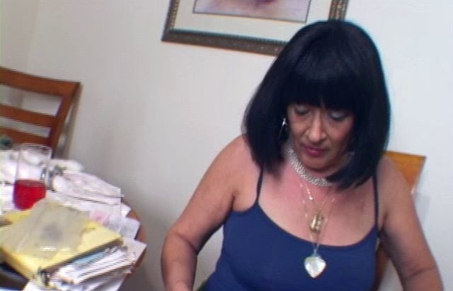 1075. #granny #grandma #mature #101721938