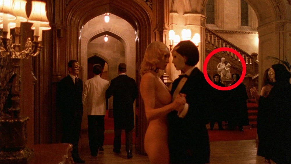 Ojos bien cerrados
 #89131091