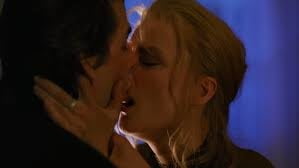 Ojos bien cerrados
 #89131181