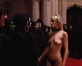 アイズ ワイド シャット
 #89131185