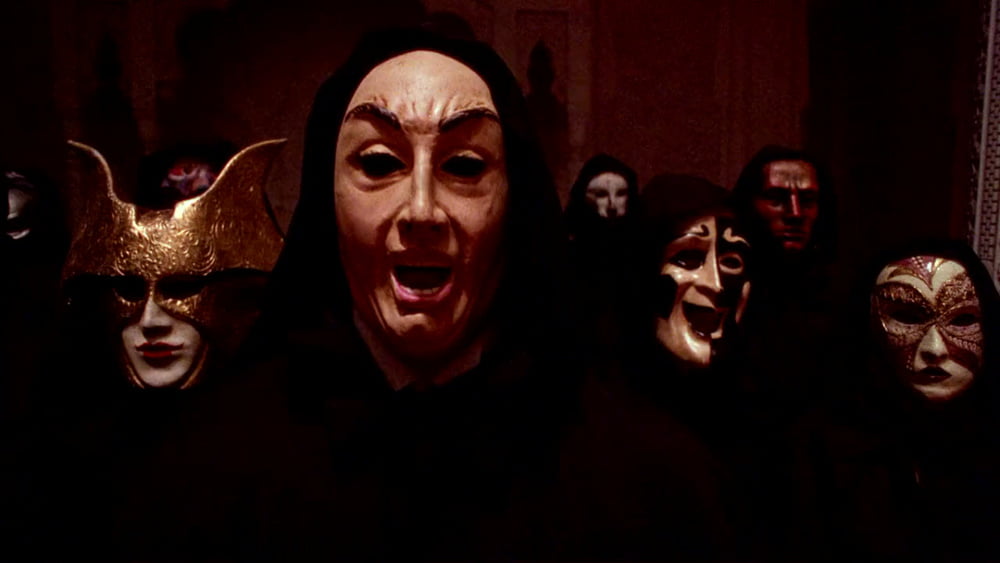 Ojos bien cerrados
 #89131246