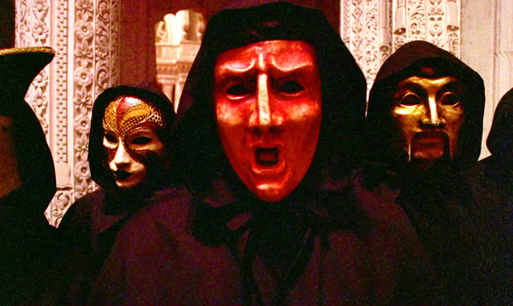 Ojos bien cerrados
 #89131250