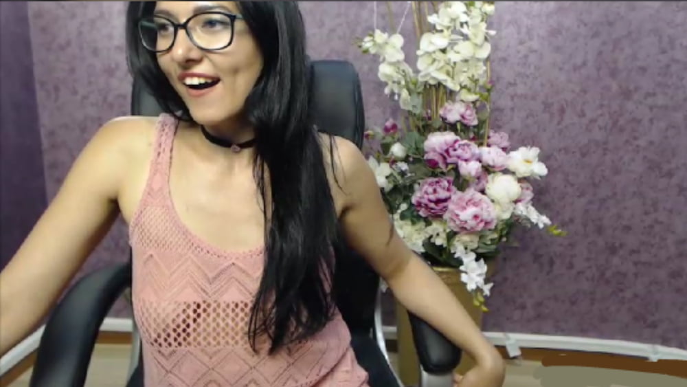 Idownblouse 99
 #87432319