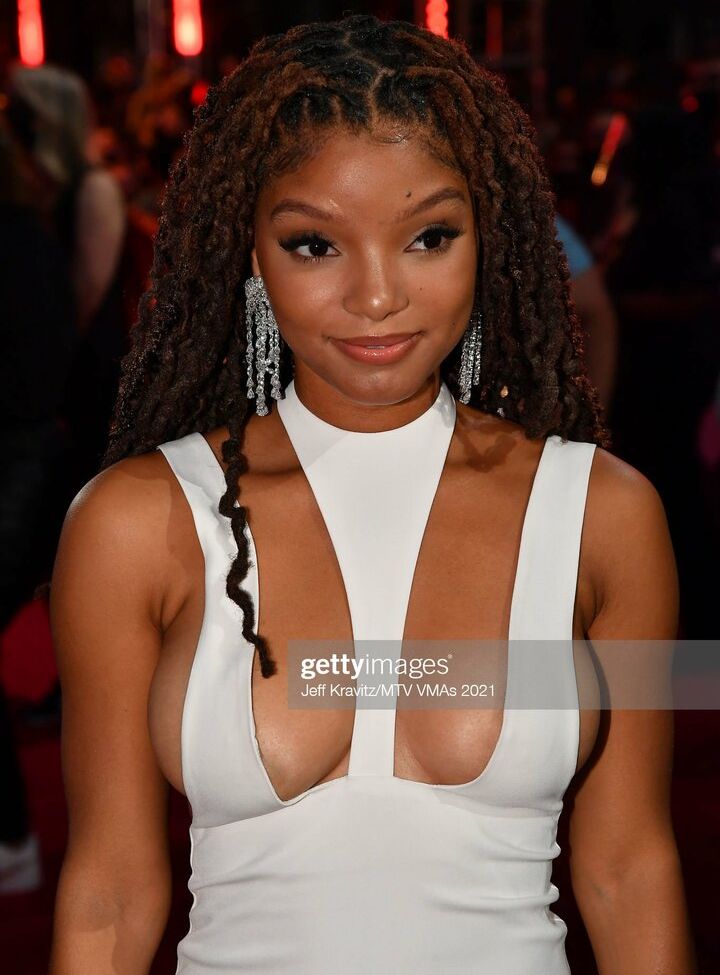 Halle Bailey desnuda #108631189
