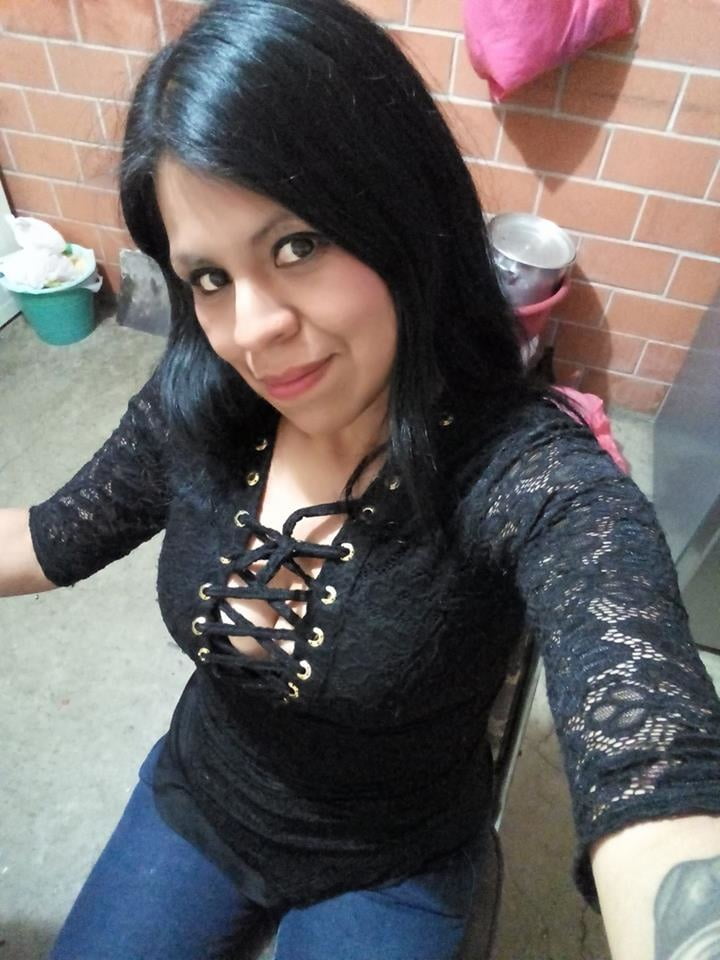 Alejandra reyes cruz (policia)
 #92846661