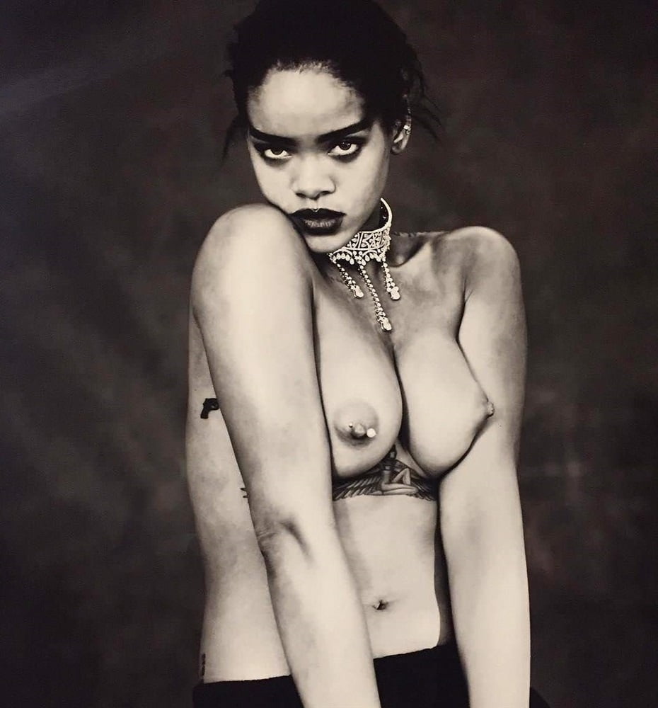 Rihanna
 #96724296