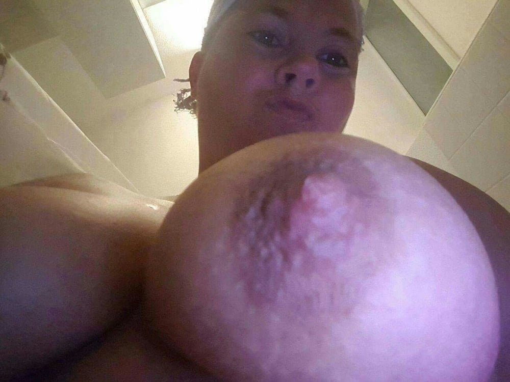 Big tits uk Frau mit einem schönen Arsch und leckere Muschi
 #94033070
