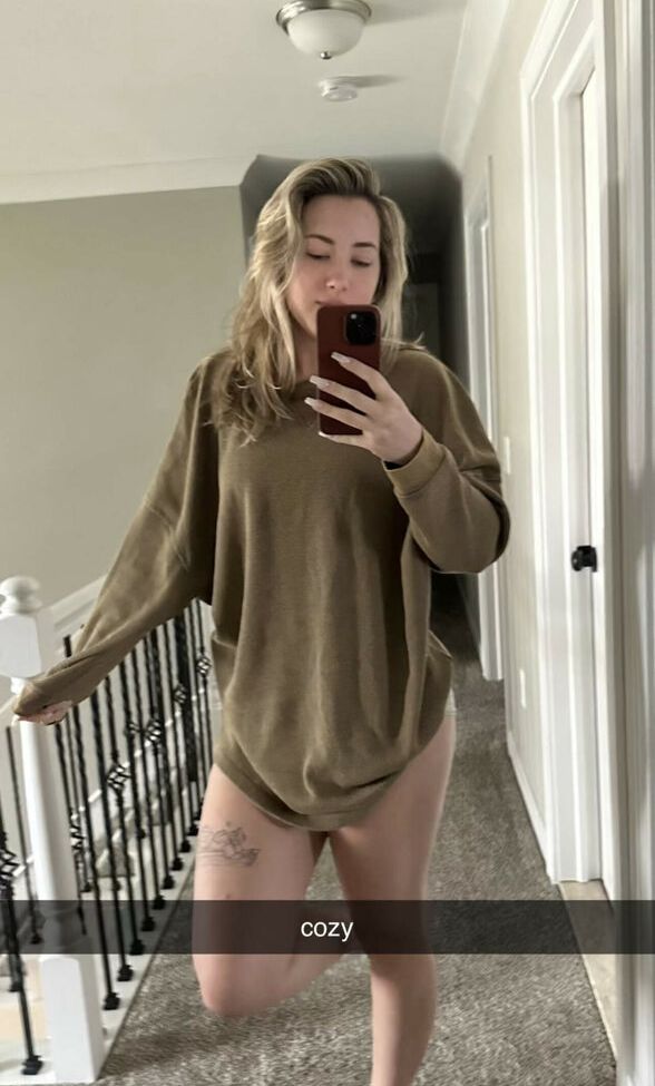 Pineapplebrat nude #107831392