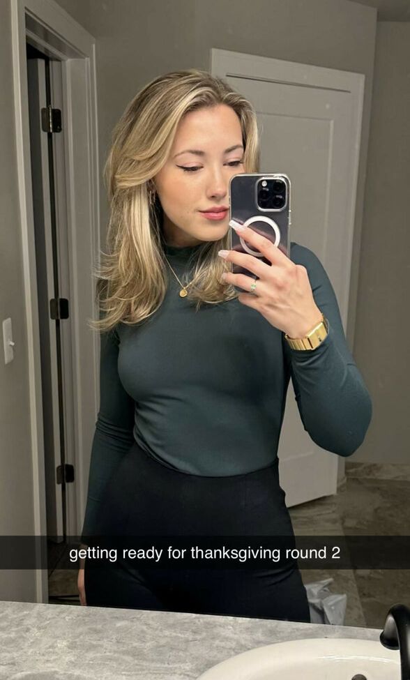 Pineapplebrat nude #107831427