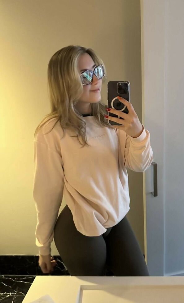 Pineapplebrat nude #107831454