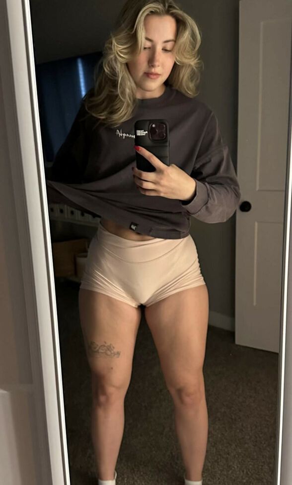 Pineapplebrat nude #107831489