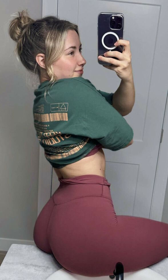 Pineapplebrat nude #107831540