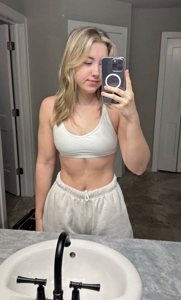 Pineapplebrat nude #107831544