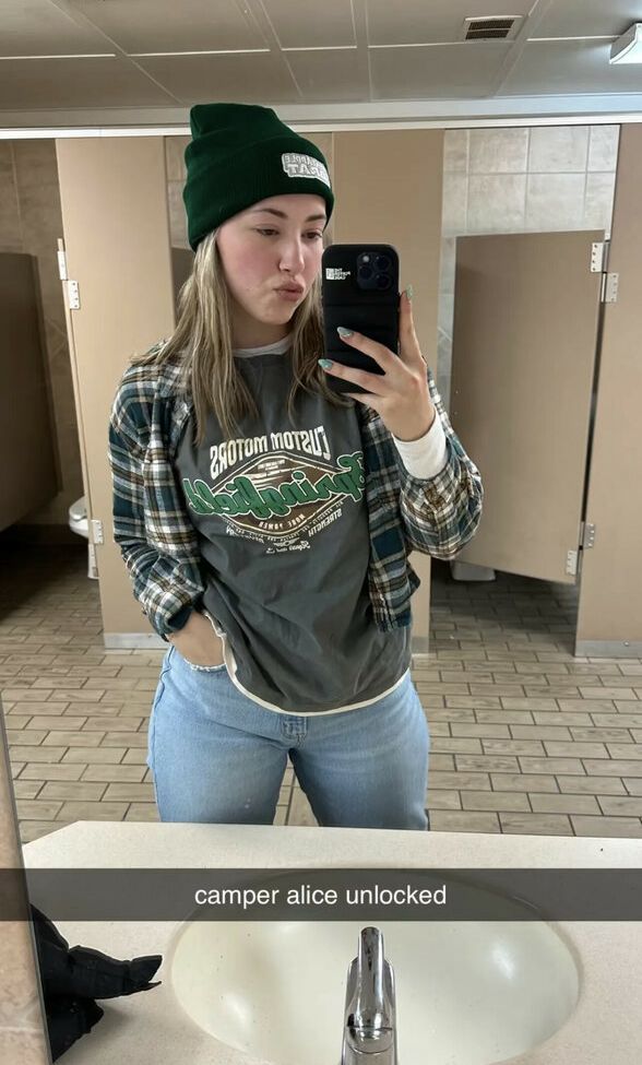 Pineapplebrat nude #107831576