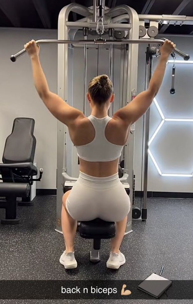 Pineapplebrat nude #107831623