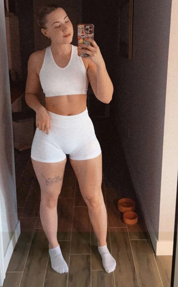 Pineapplebrat nude #107831624