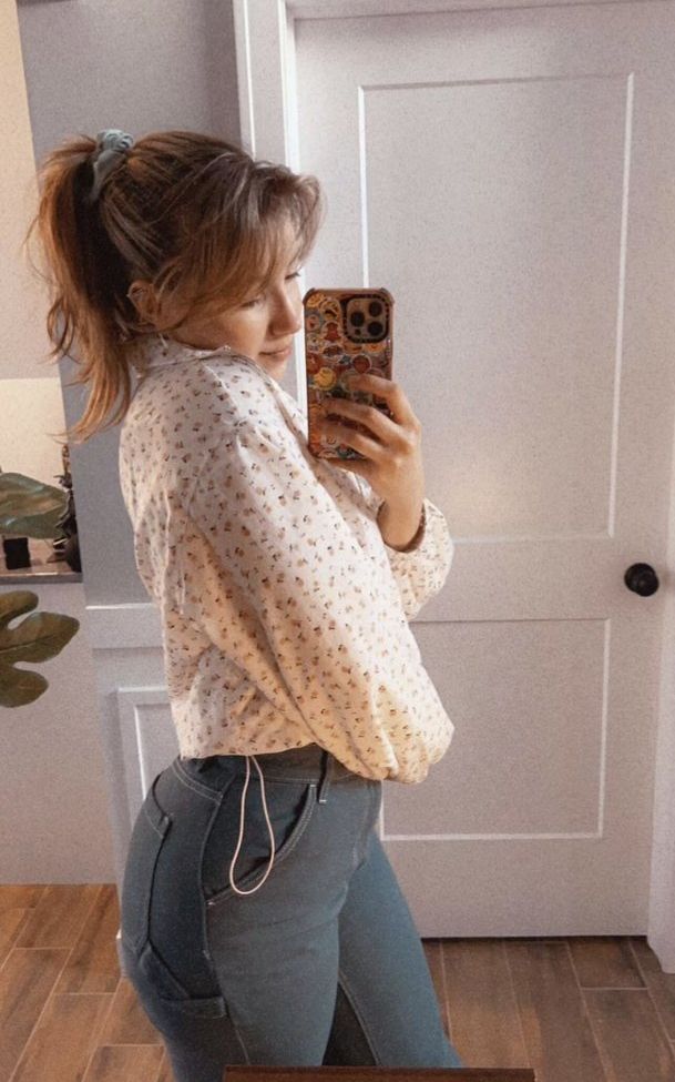 Pineapplebrat nude #107831726