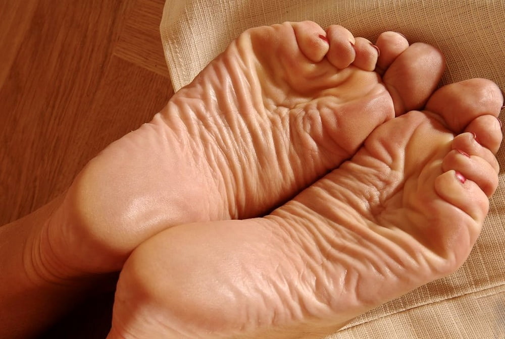 Oh God My Big Dick Cums on Wrinkled Soles #89745615