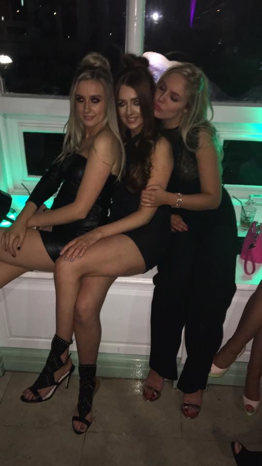 Estúpidas putas chavas- alex h pt.2
 #103778461