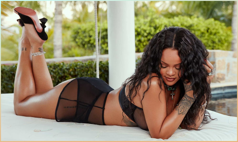 Rihanna lencería mayo 2020
 #97901441