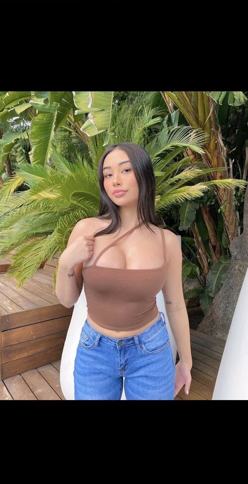 Ellerie Marie desnuda #109498620