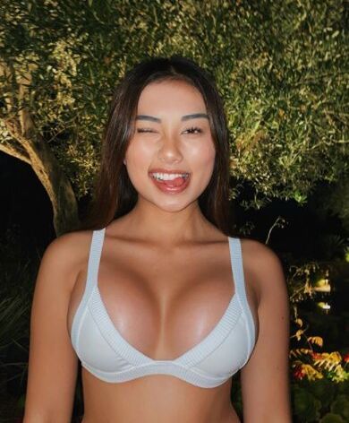 Ellerie Marie desnuda #109498705