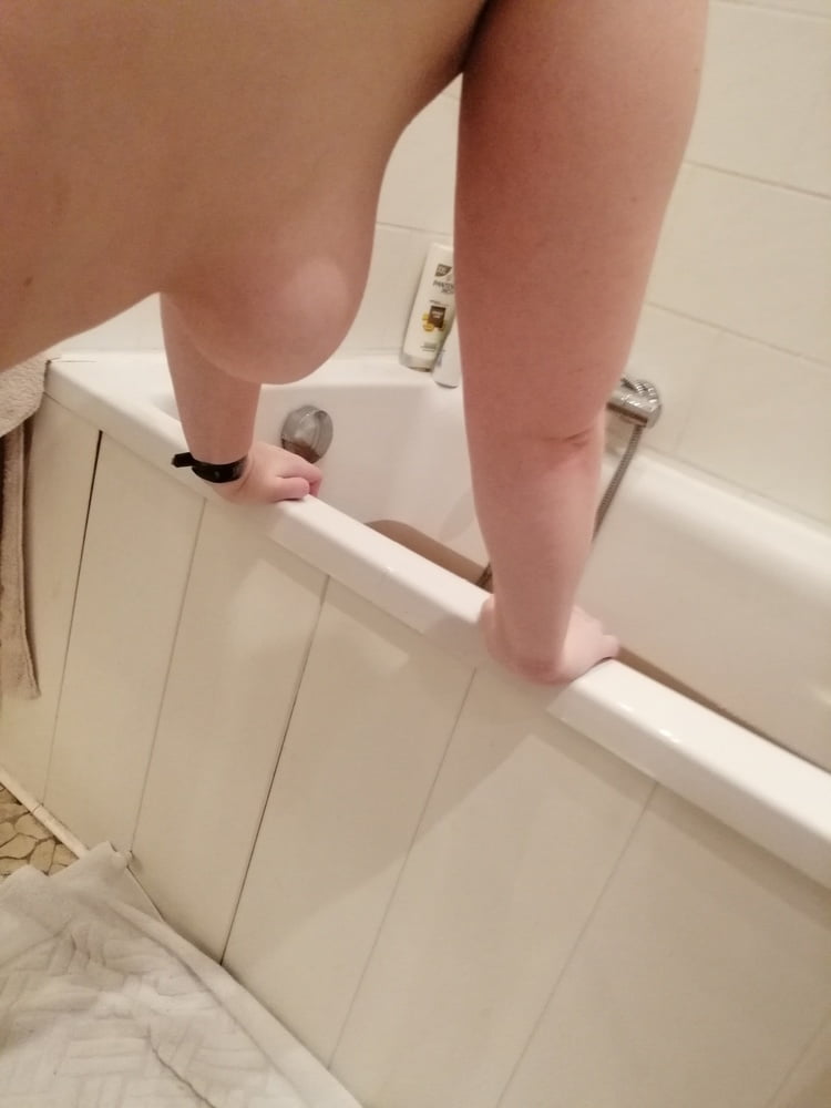 Pillada en la ducha
 #82031311