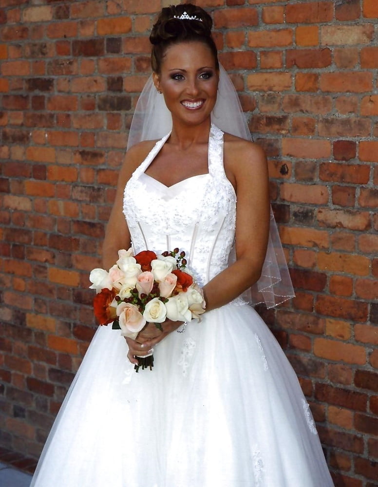Super Hot Amateur Bride #91487120