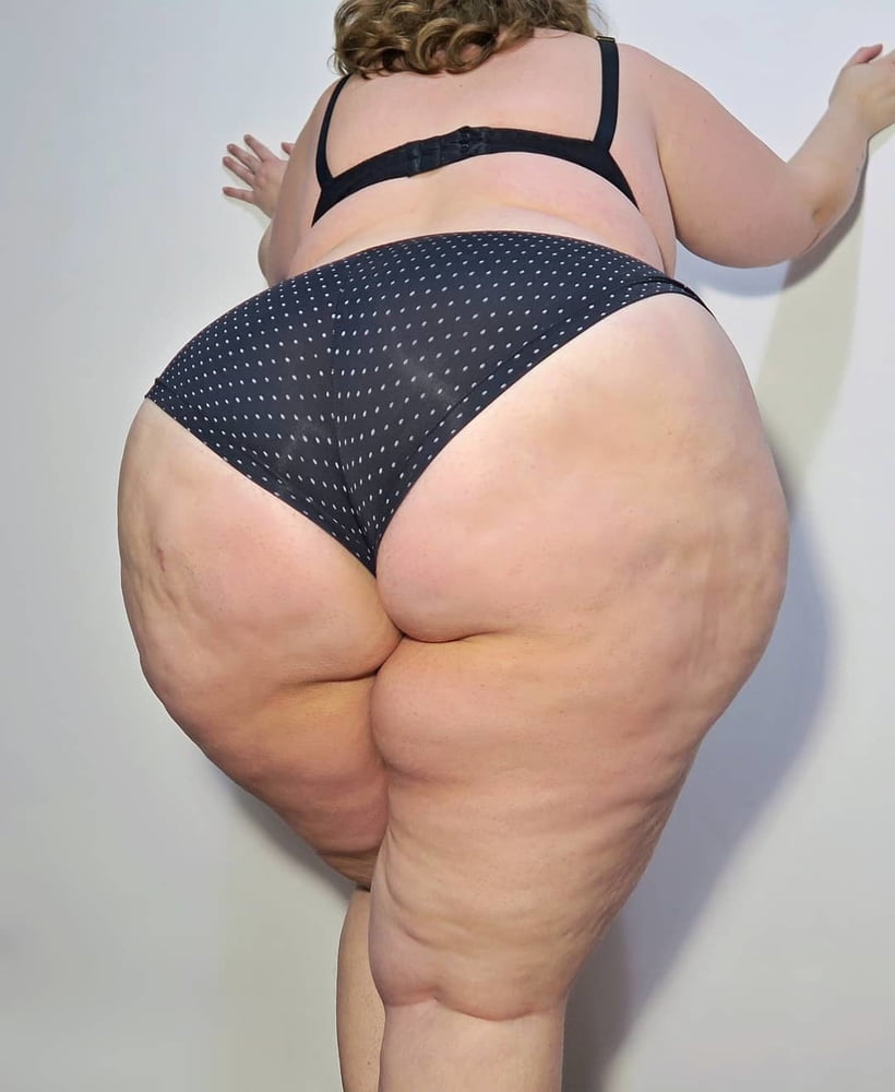Sexy big booties 1824
 #88200151