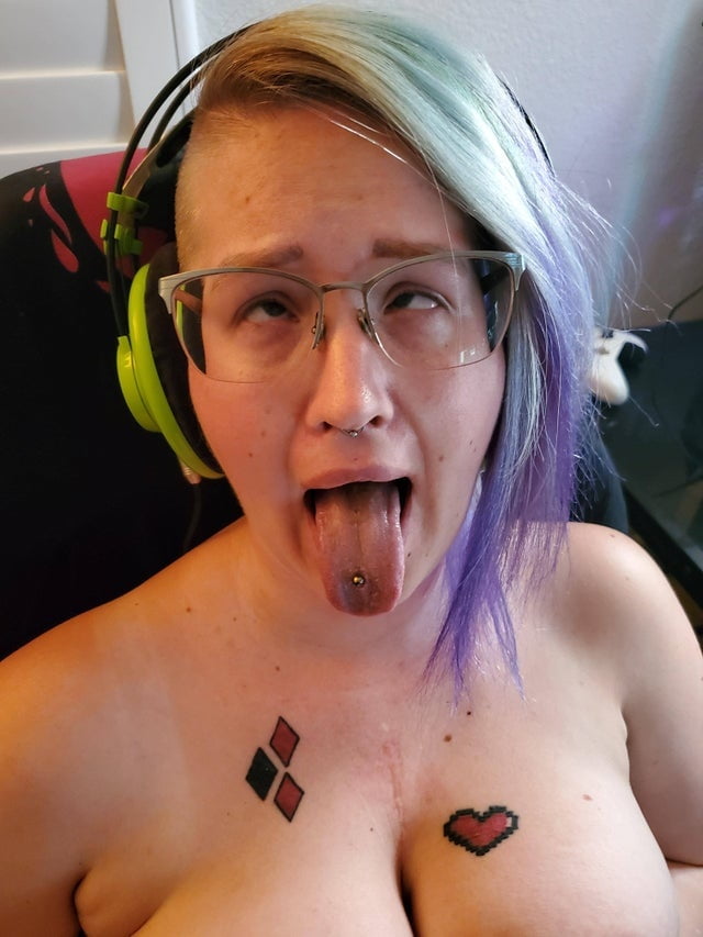 Ahegao girls 212
 #80075750