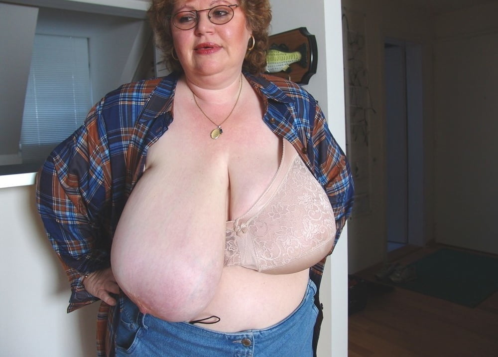 Hoodyman SSBBW 278 : Fuck in the head Pigs exposed! #103851070