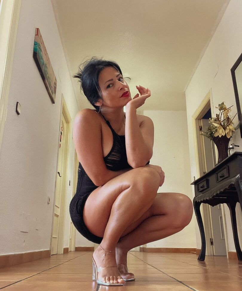 Ozzy Suzy nackt #109002036