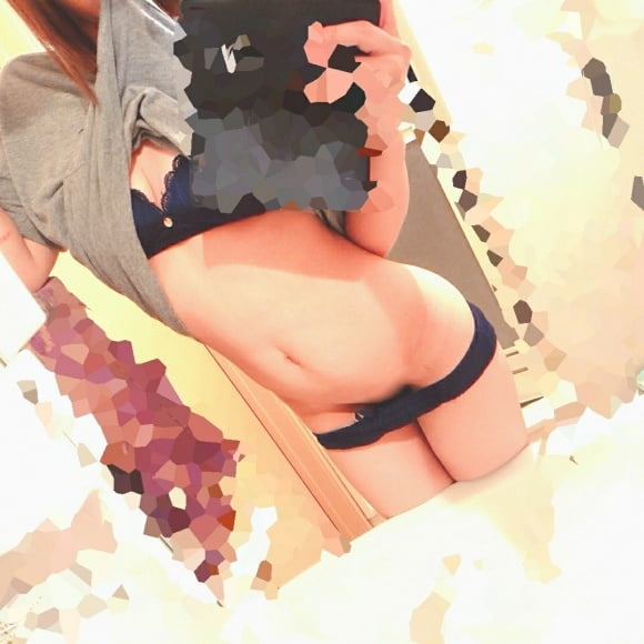 Asiática 4
 #99813265