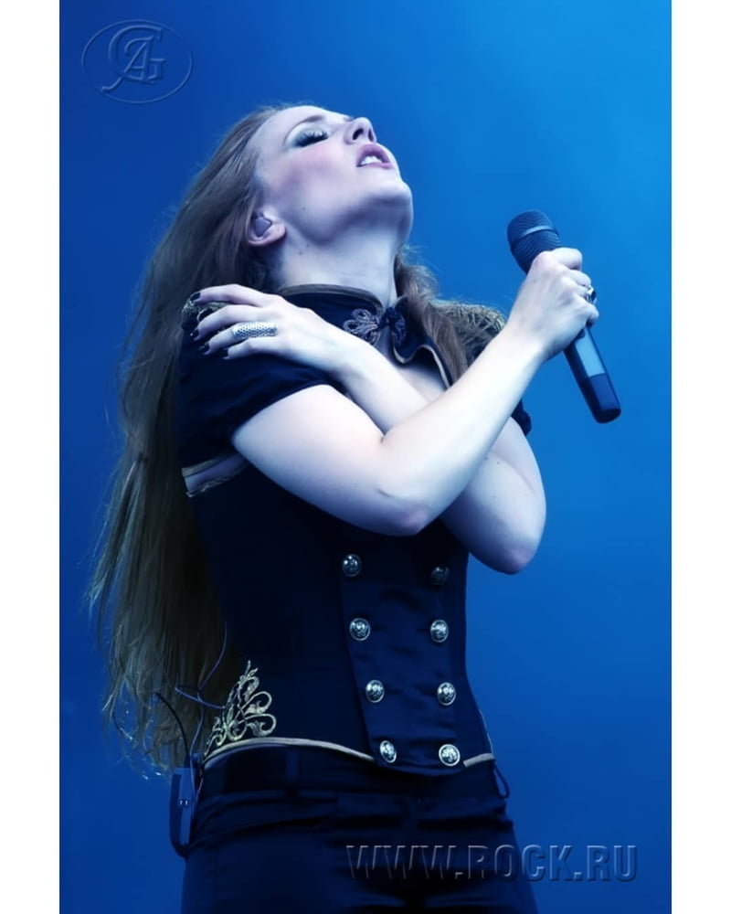 Simone simons #104115205