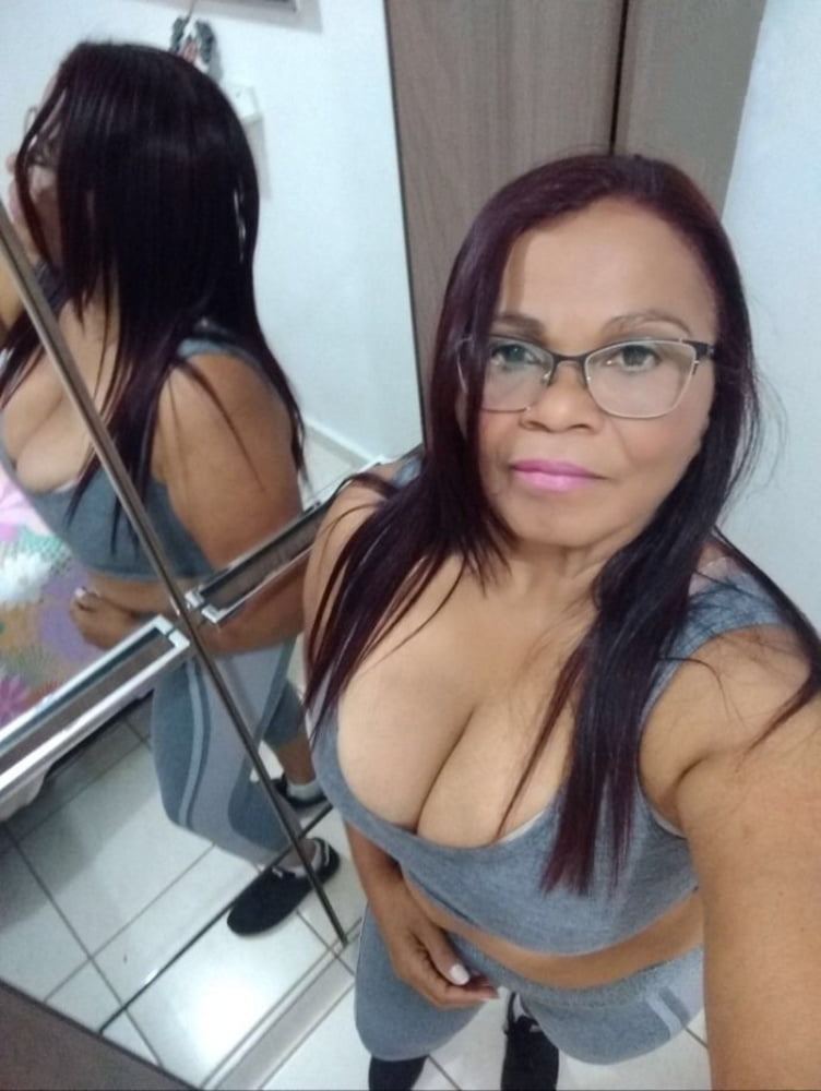 Bucetudas apertadas (coño apretado)
 #98088620