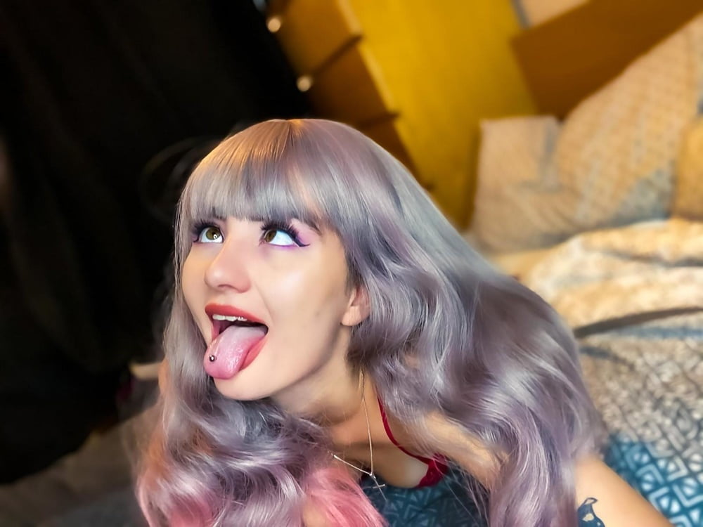 Ahegao
 #81056706