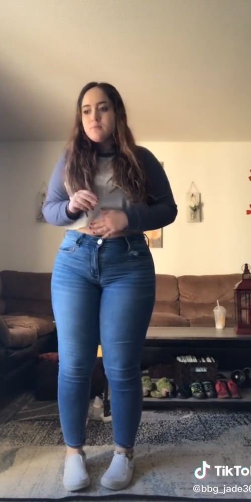 Tiktok females#3
 #96583135