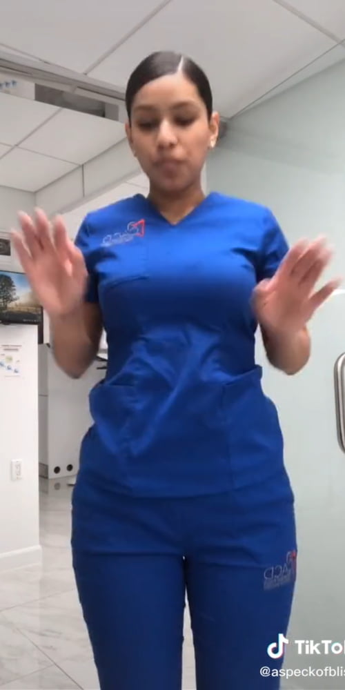 Tiktok females#3
 #96583177