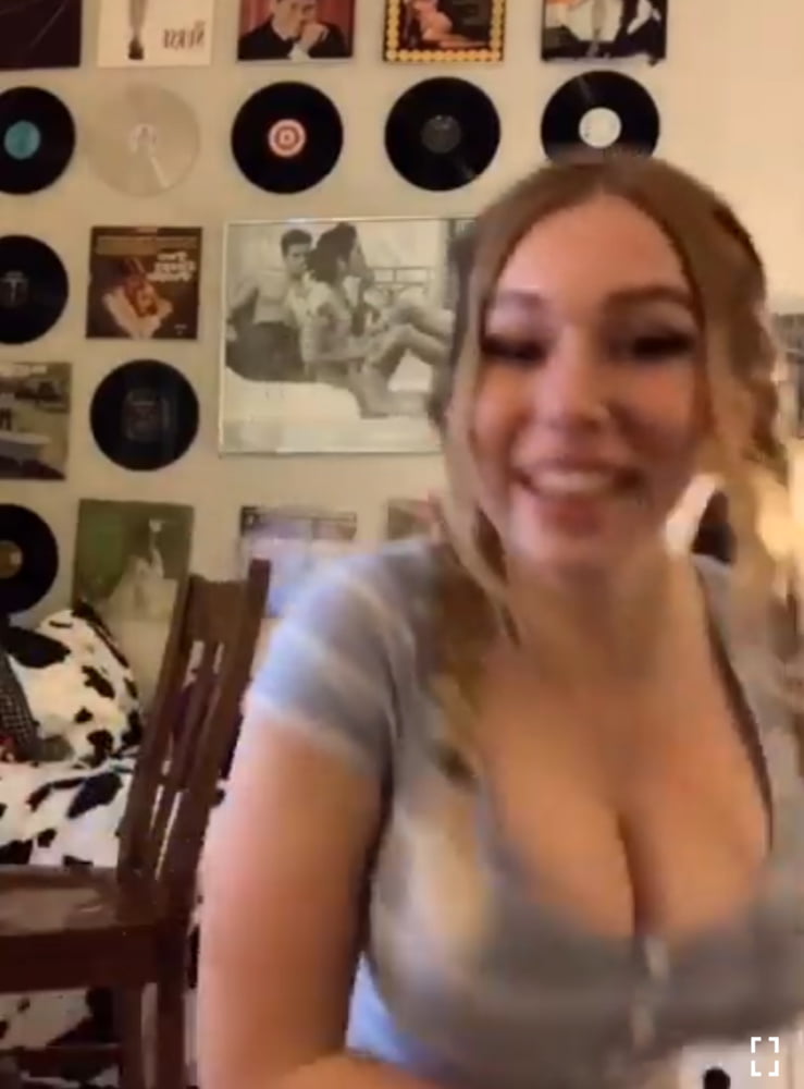 Tiktok females#3
 #96583284