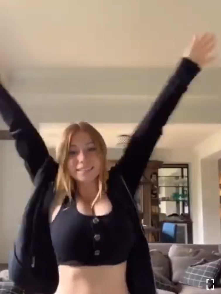 Tiktok females#3
 #96583316