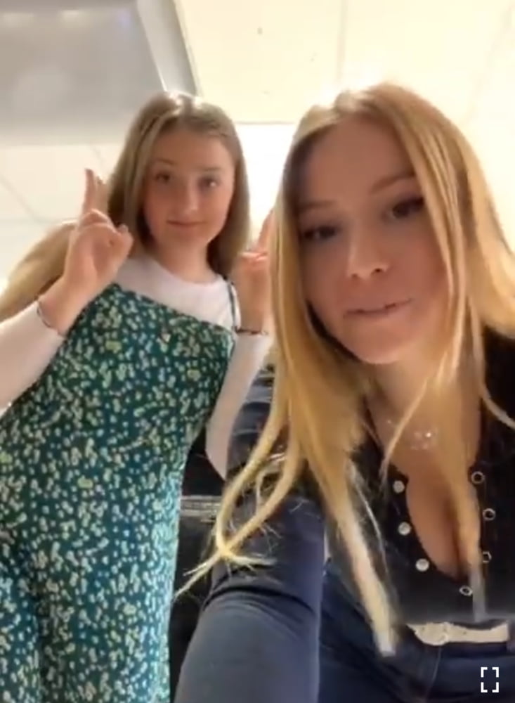 Tiktok females#3
 #96583334