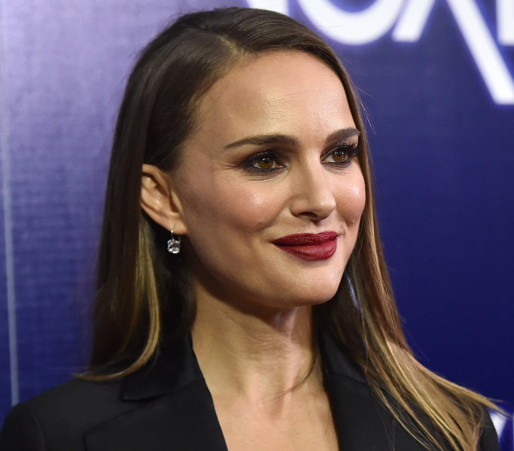 Natalie portman dea
 #92119929