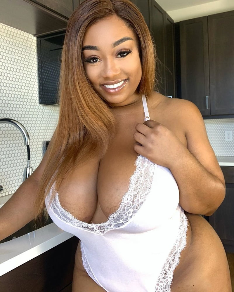 Ebony BBW Britney #95987039