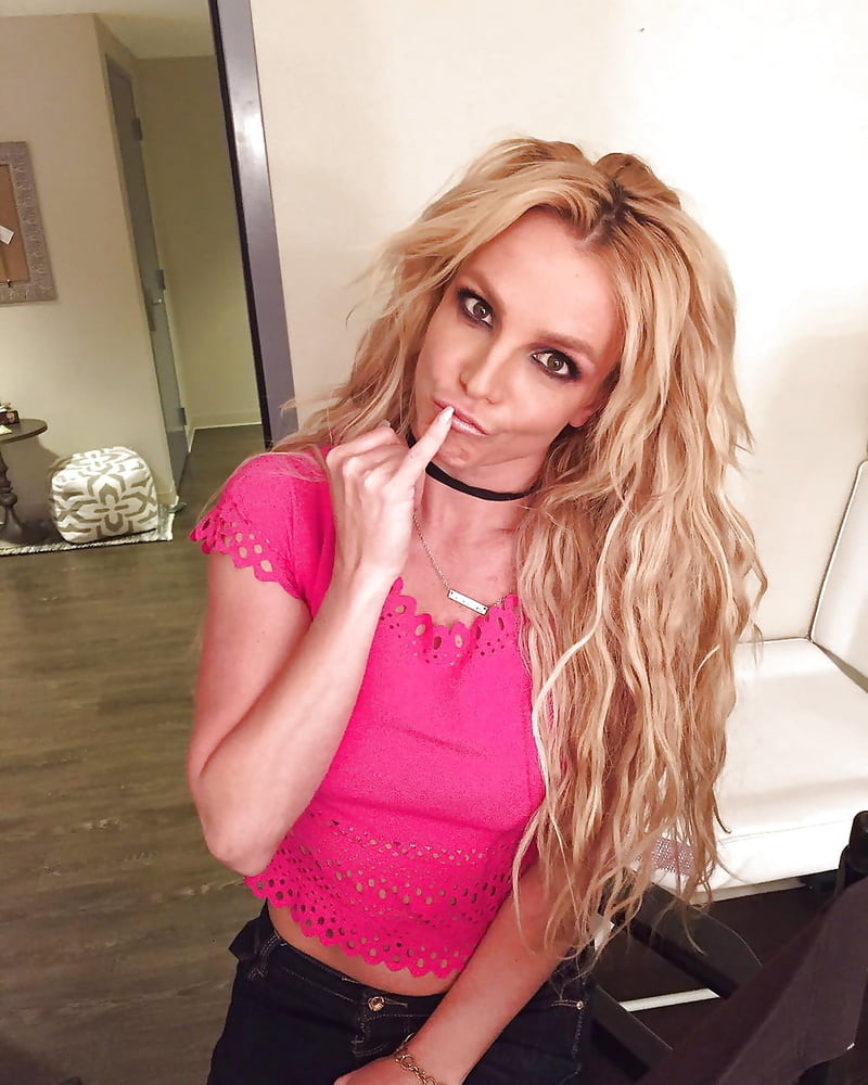 Slutty hot milf Britney Spears #101900148