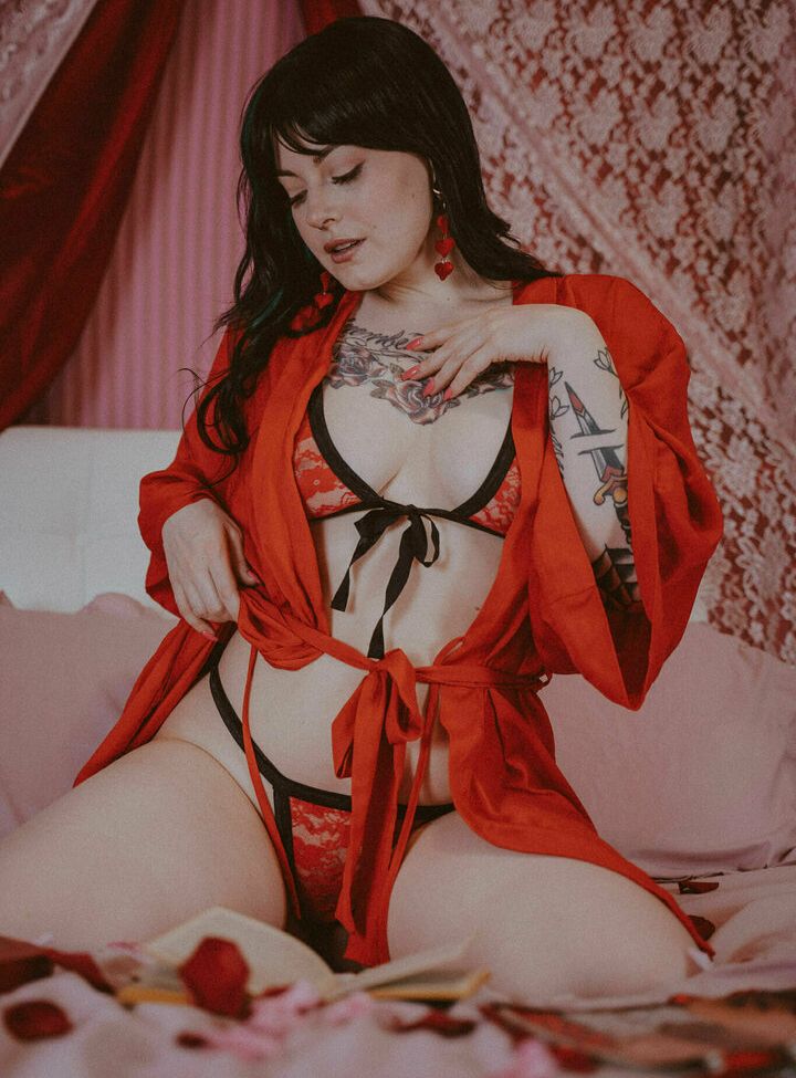 Ceressuicide nackt #108844856