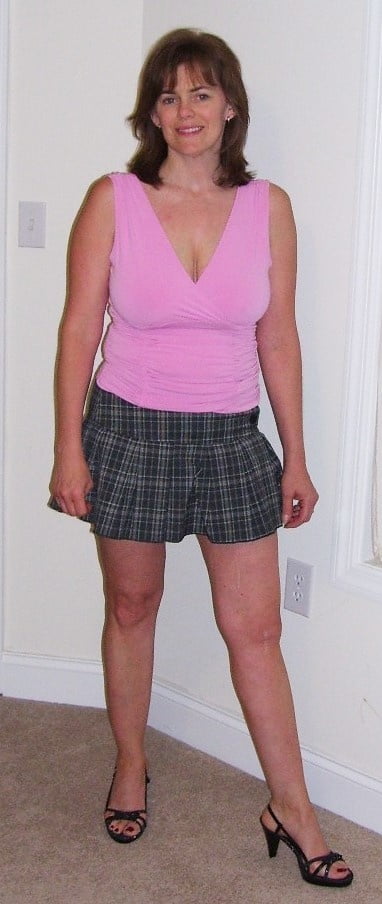 Amateur Frau mit großen Titten
 #87735090