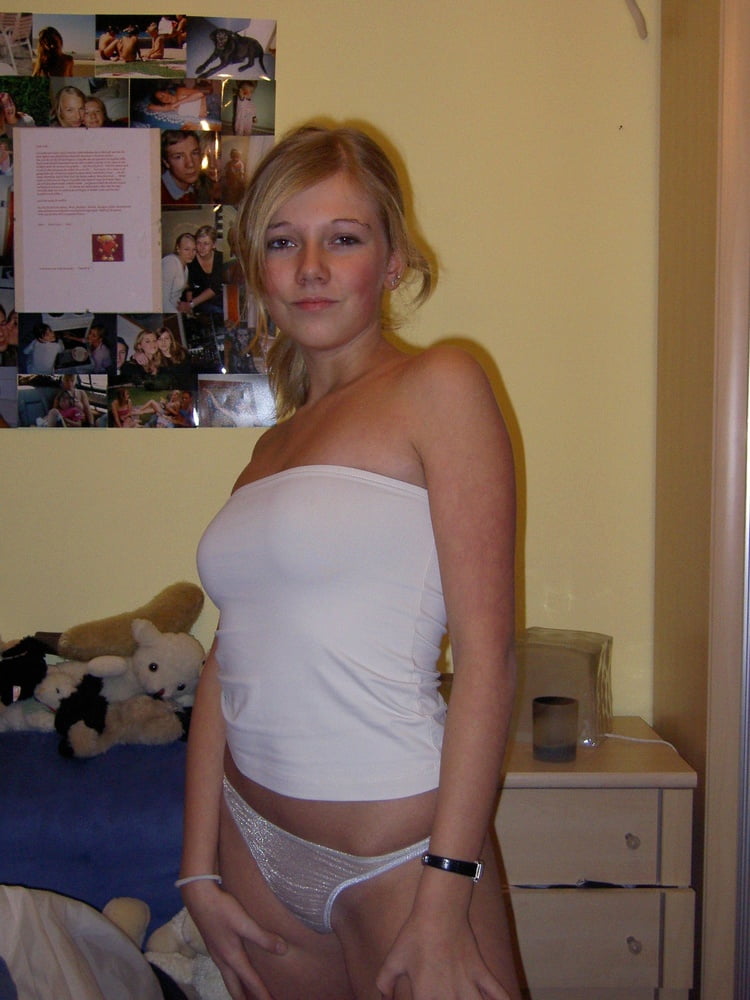 Amateur Blonde 21 #106194881